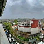 Nayla Hotell